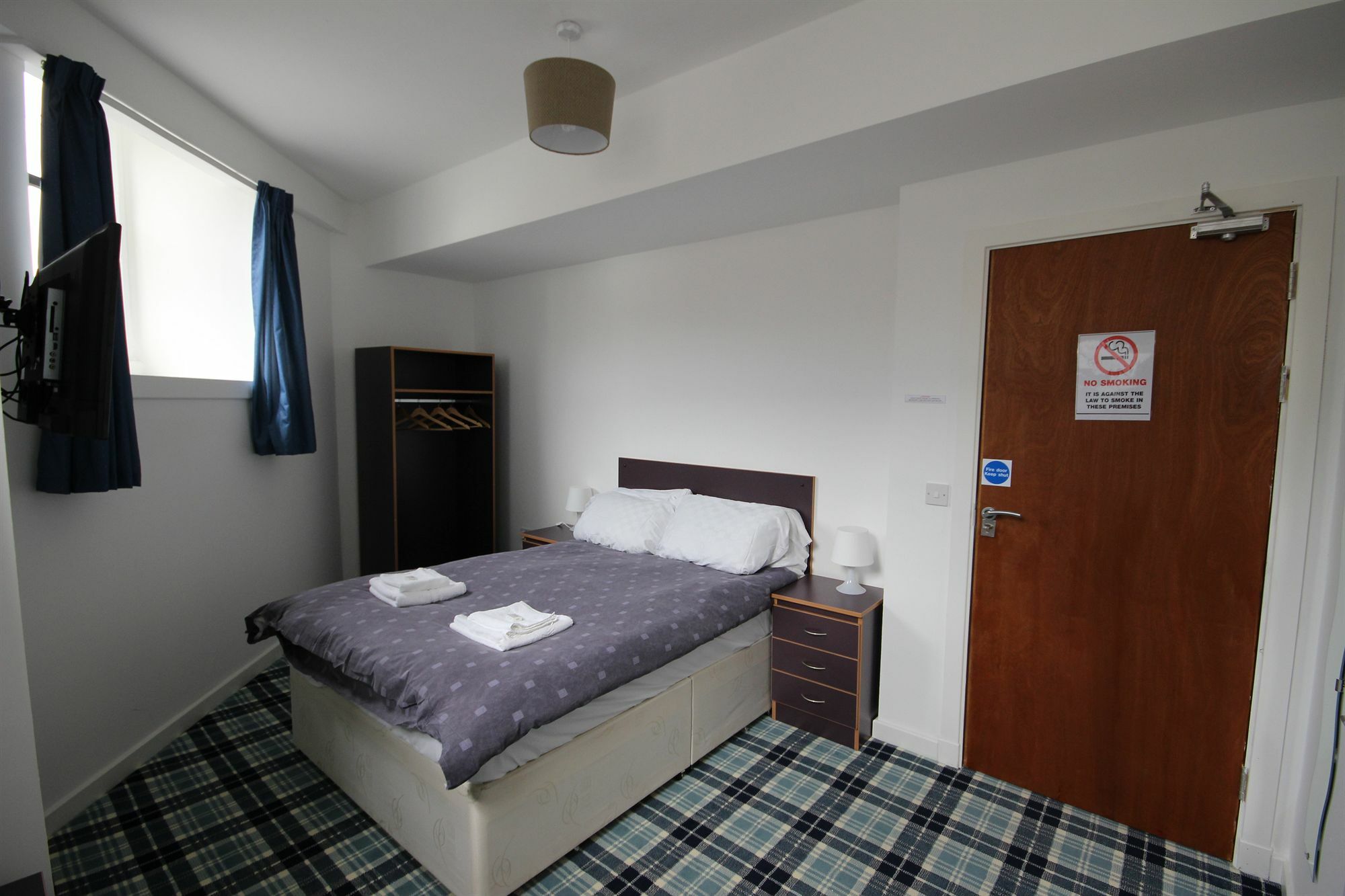 Tartan Lodge Glasgow Ngoại thất bức ảnh